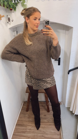 Grobstrick Pullover – Cozy Knit Vibes