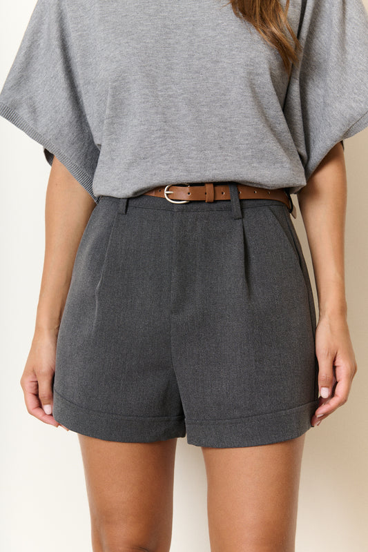 Elegante High Waist Shorts mit Gürtel
