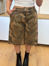 Camouflage Bermuda Shorts – Wide Leg