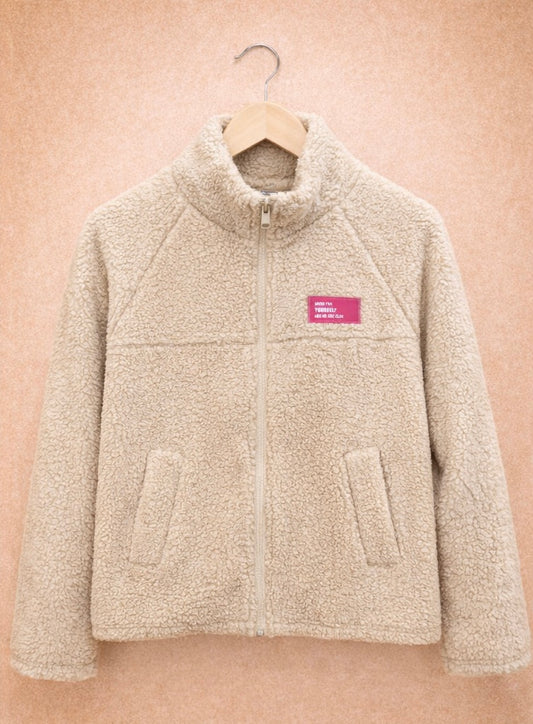 "no one else" Jacke Creme