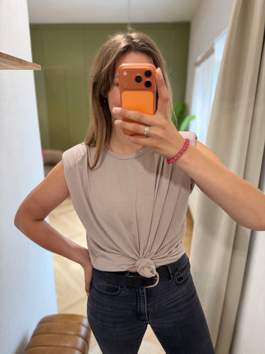 Basic Shirt mit Schulterpolstern