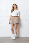 Elegante High Waist Shorts mit Gürtel