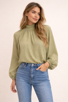 Fließende Bluse mit Stehkragen