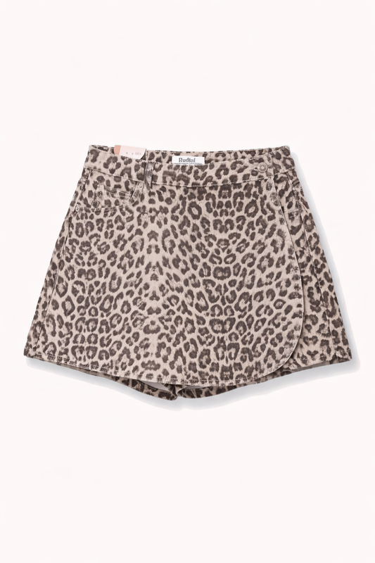 Leo Skort