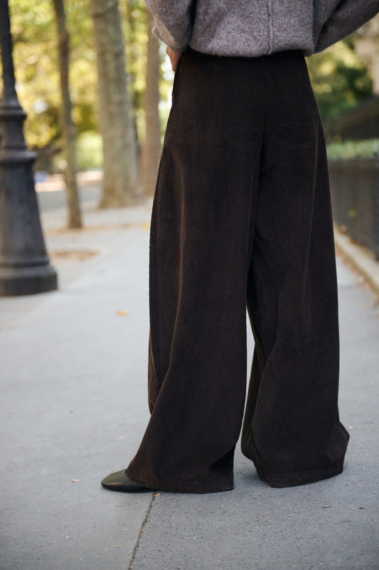 Wide Leg Cordhose