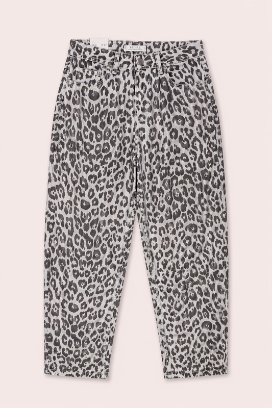 Leo Mom Jeans