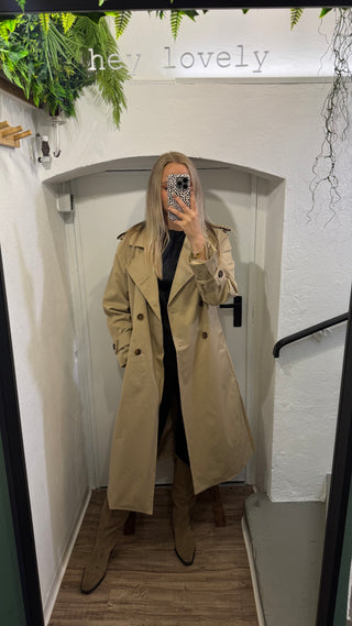 Trenchcoat