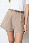 Elegante High Waist Shorts mit Gürtel